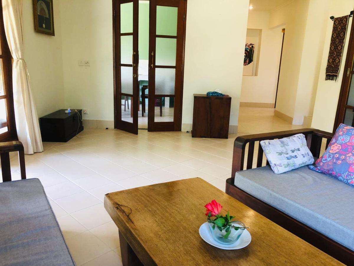 Villa Abhista Seminyak (Bali)