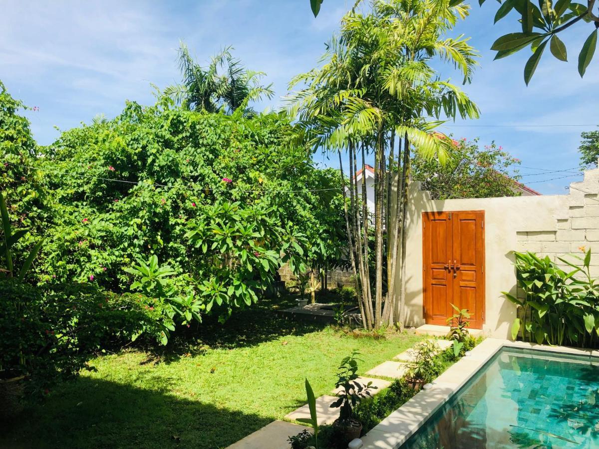 Villa Abhista Seminyak (Bali)