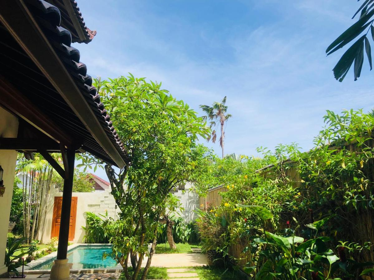 Villa Abhista Seminyak (Bali)